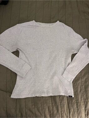 Faherty Light Gray Waffle Knit Long Sleeve Top